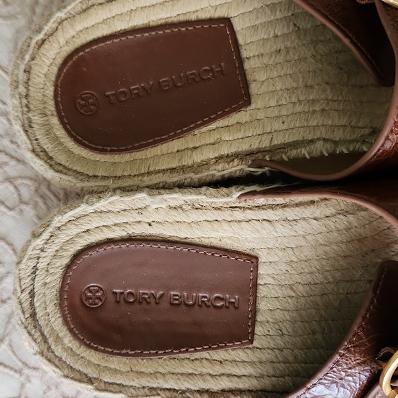 Tory Burcch Brown Leather Sandals with Gold Buckles - Picture 6 of 6